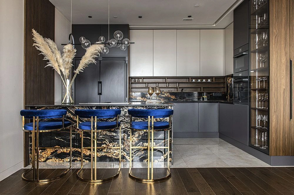 Кухня от ателье Silver HOME в проекте дизайнера Богдановой Алены совмесно с фабрикой Silver Home - фото 2