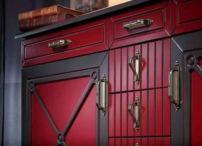 Комоды в классическом стиле: композиция  в классическом стиле - купить в Москве от фабрики Silver Home - фото 1