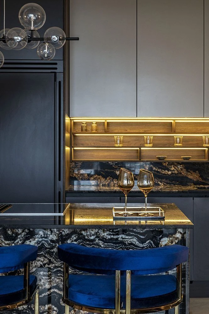 Кухня от ателье Silver HOME в проекте дизайнера Богдановой Алены совмесно с фабрикой Silver Home - фото 3